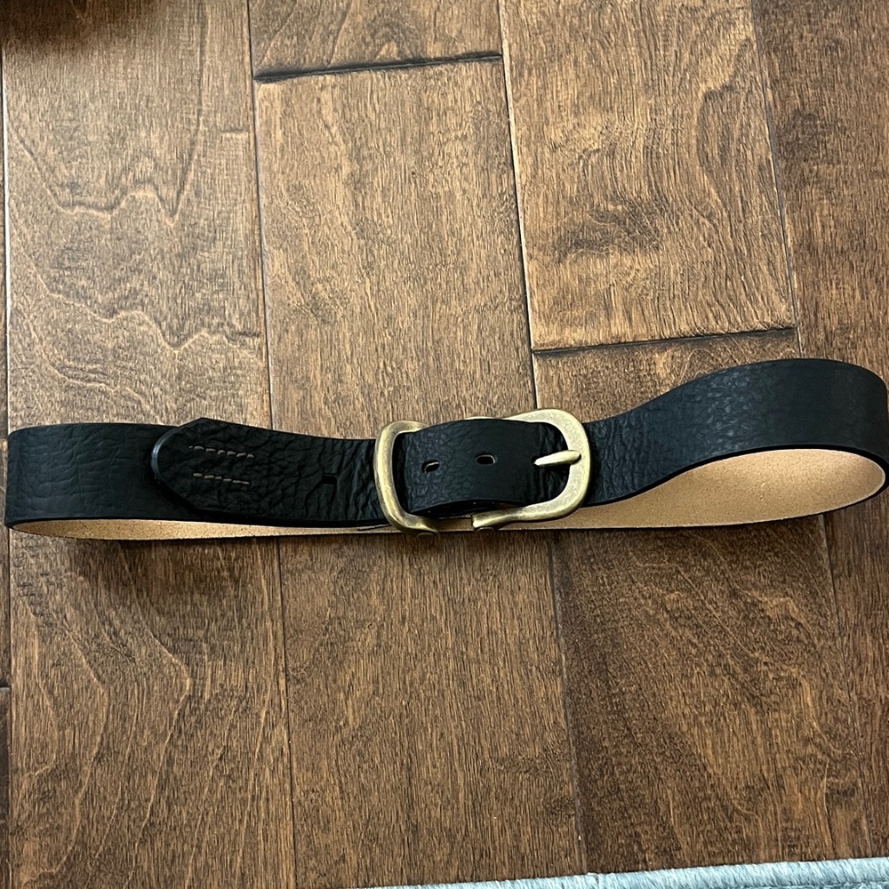 Orvis Black Bison Leather Belt with Brass Buckle NEW size 36